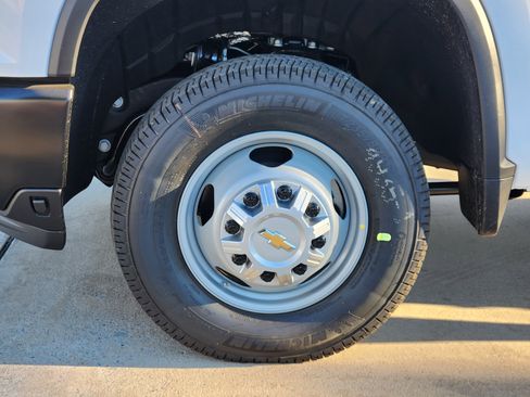 New 2026 Chevrolet Silverado 3500 W/T w/ WT Convenience Package image 16