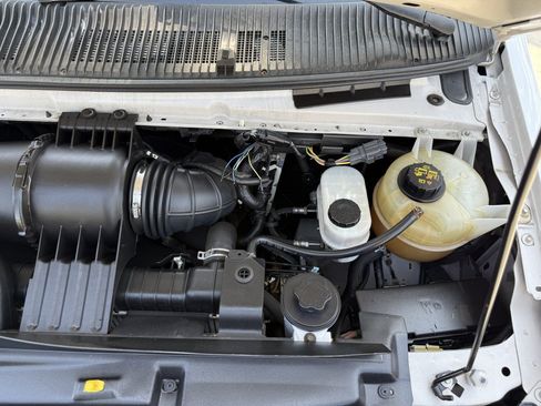 Used 2012 Ford E-150 and Econoline 150 w/ PWR Group RWD image 7