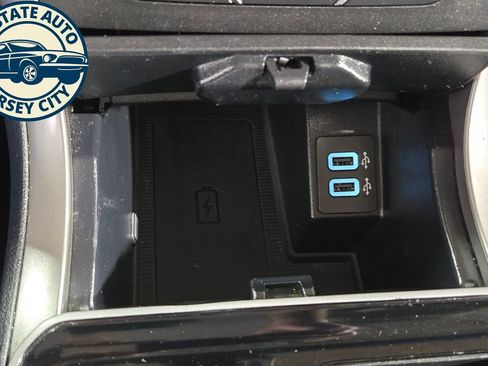Used 2020 Ford Edge SEL w/ Convenience Package AWD/4WD image 9