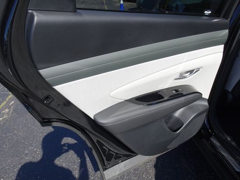 New 2026 Hyundai Tucson Limited AWD/4WD image 17
