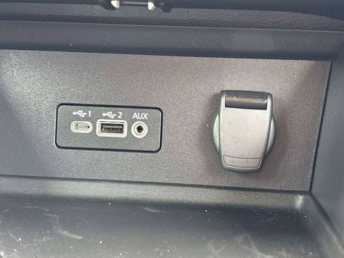 Certified 2023 Nissan Sentra SR image 25