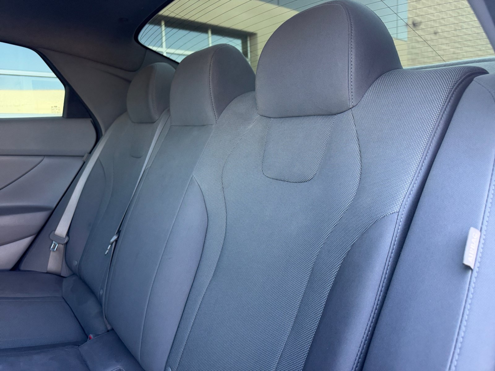Used 2024 Hyundai Elantra SE FWD image 17
