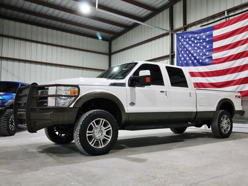Used 2016 Ford F350 King Ranch image 1