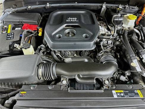 Used 2023 Jeep Wrangler Unlimited w/ Convenience Group image 21