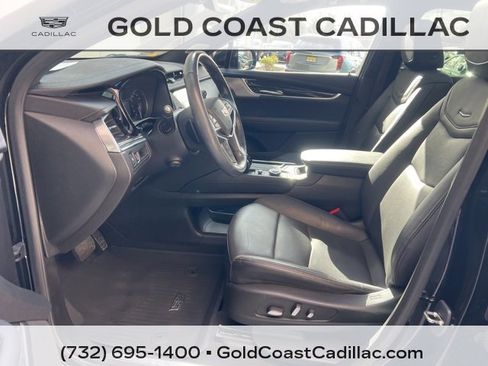 Certified 2023 Cadillac XT5 Premium Luxury w/ LPO, Floor Liner Package image 15