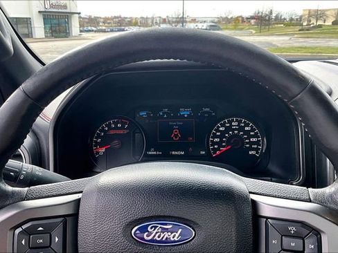 Used 2018 Ford F150 Lariat w/ Equipment Group 502A Luxury image 14