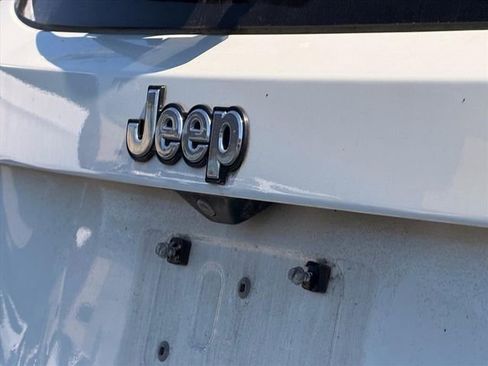 Used 2021 Jeep Renegade Sport w/ Sport Appearance Group image 20