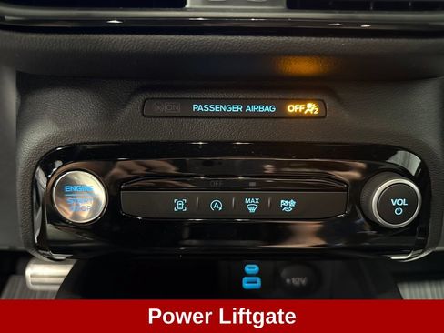 Used 2023 Ford Escape ST-Line w/ Tech Pack #1 AWD/4WD image 18