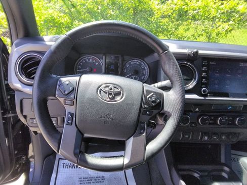 Used 2023 Toyota Tacoma TRD Off-Road AWD/4WD image 19