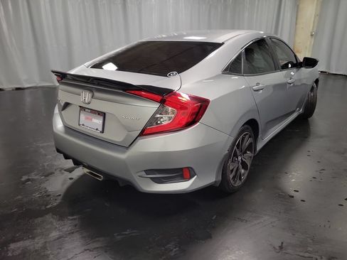 Used 2019 Honda Civic Sport image 8