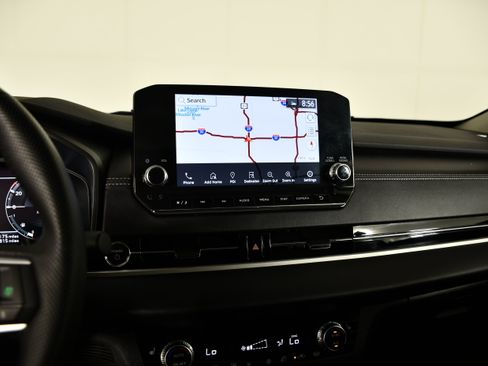 Used 2025 Mitsubishi Outlander SE AWD/4WD image 25