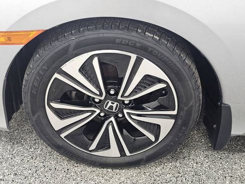 Used 2016 Honda Civic EX-T image 8
