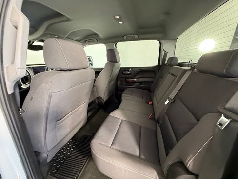 Used 2018 GMC Sierra 1500 SLE w/ SLE Value Package AWD/4WD image 14