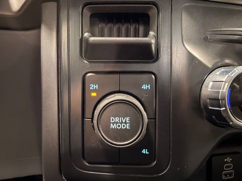 Used 2025 Ford F150 XLT w/ Equipment Group 301A Standard AWD/4WD image 35