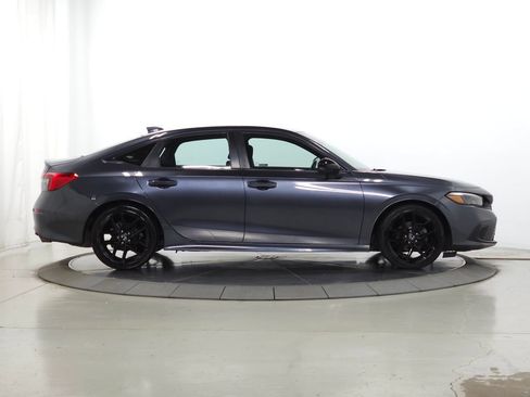 Used 2022 Honda Civic Sport image 11
