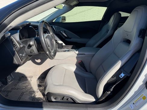 Used 2019 Chevrolet Corvette Stingray Coupe w/ 3LT Preferred Equipment Group image 20