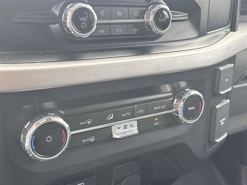 Used 2022 Ford F150 XL w/ Trailer Tow Package image 17