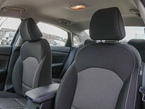 Used 2024 Kia Forte LXS image 11