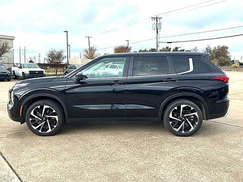 Used 2024 Mitsubishi Outlander SE image 5