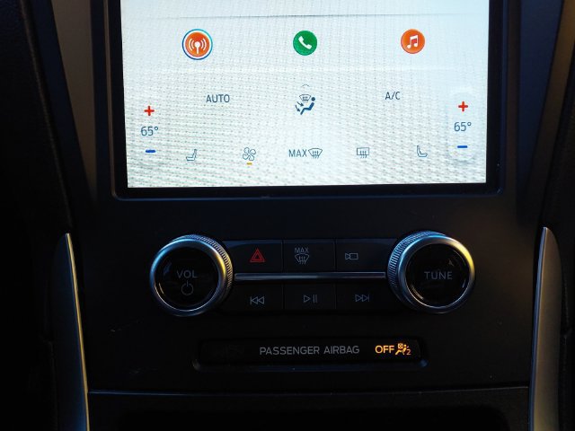 Used 2024 Ford Edge SEL AWD/4WD image 17