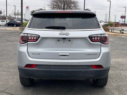 Used 2025 Jeep Compass Limited image 6