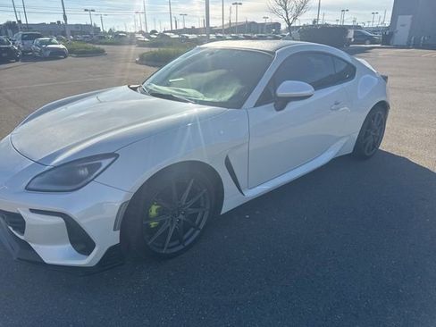 Used 2023 Subaru BRZ Limited image 2