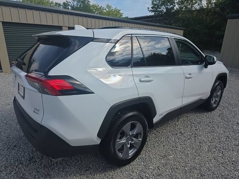 Certified 2025 Toyota RAV4 XLE AWD/4WD image 6