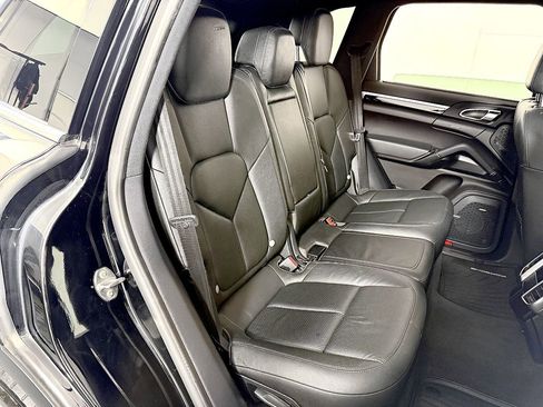 Used 2014 Porsche Cayenne Diesel image 41