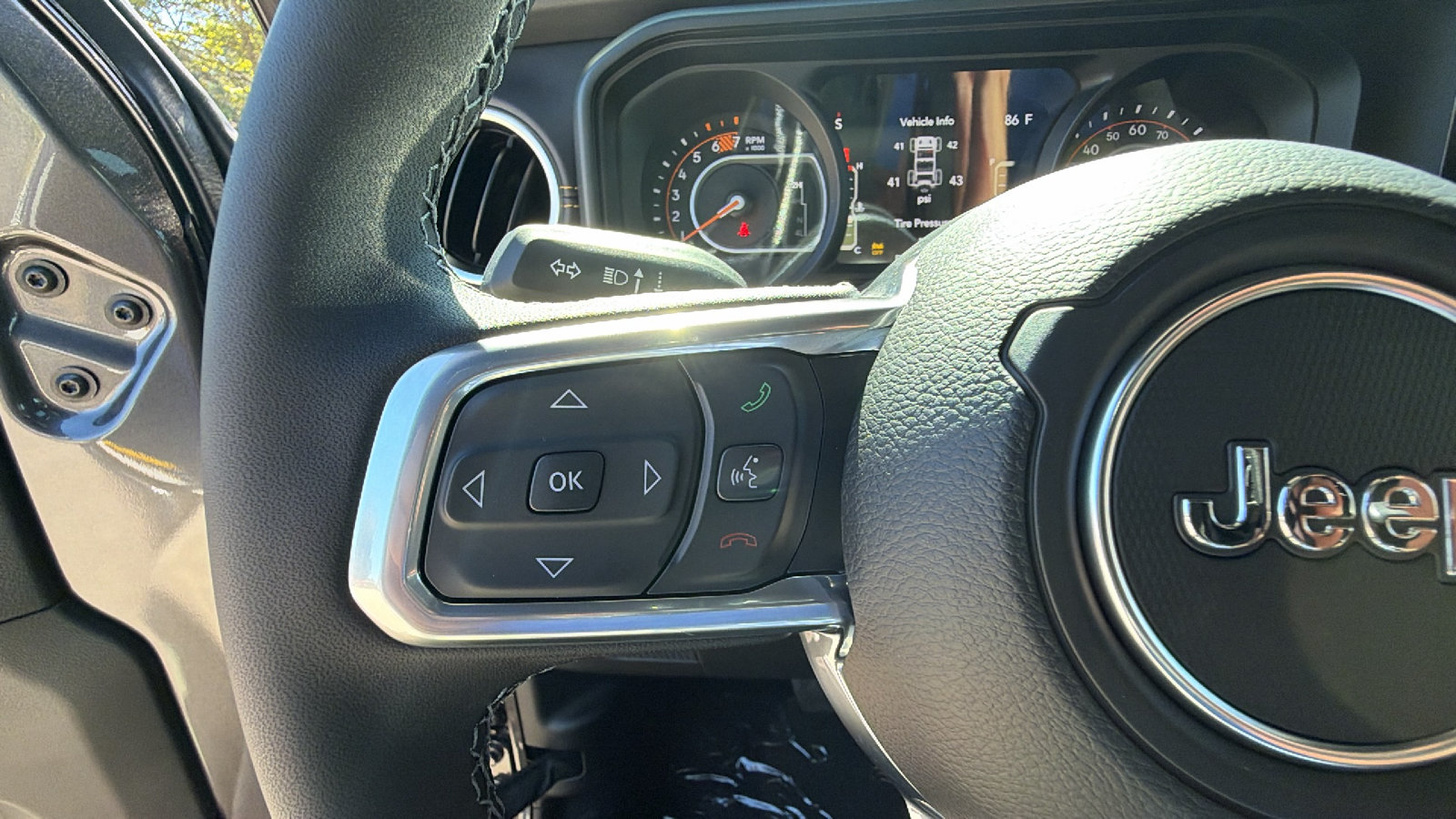 New 2027 Jeep Wrangler Unlimited Sahara AWD/4WD image 23