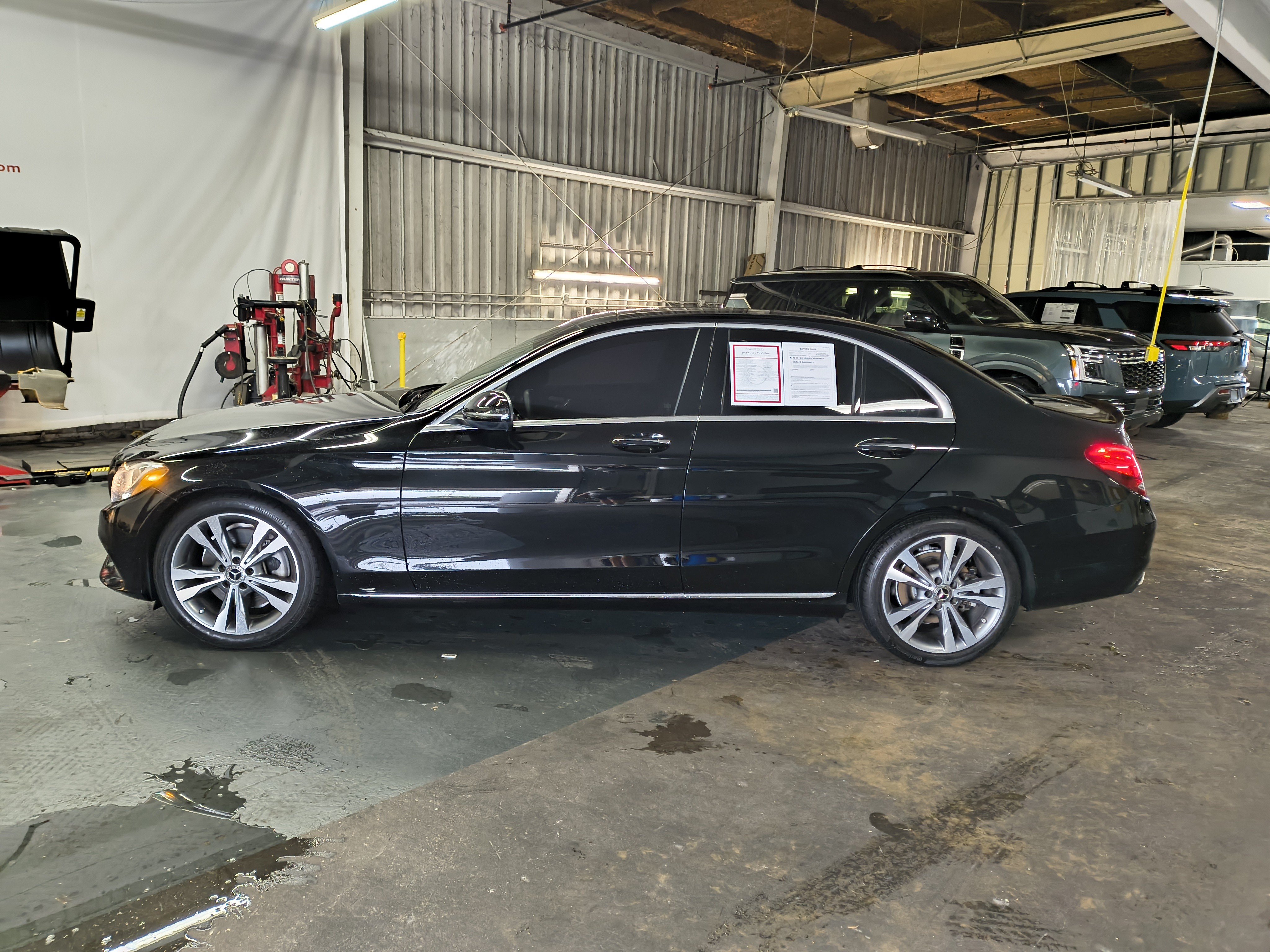 Used 2018 Mercedes-Benz C 300 Sedan image 5