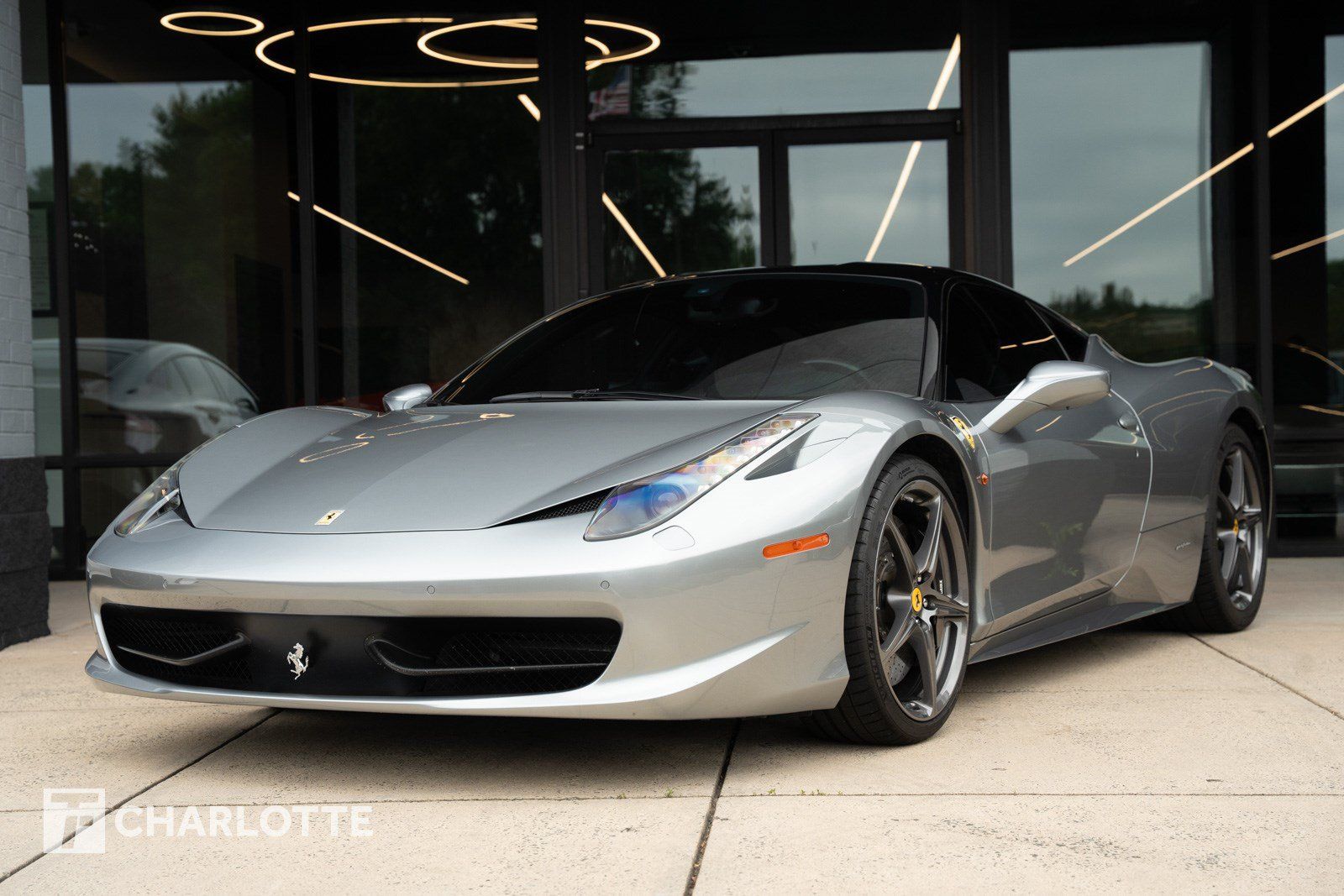 Used 2011 Ferrari 458 Italia Coupe RWD image 7