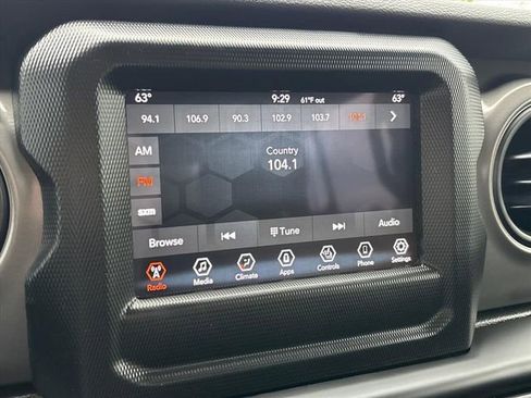 Used 2022 Jeep Gladiator Sport AWD/4WD image 28