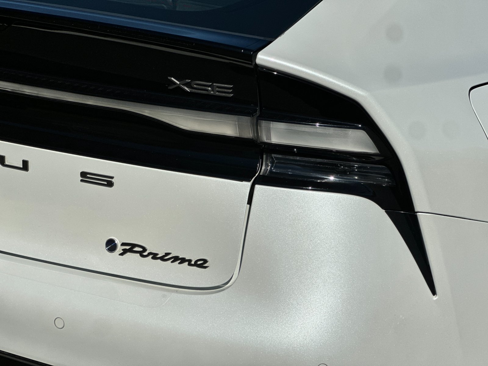Used 2024 Toyota Prius Prime FWD image 25