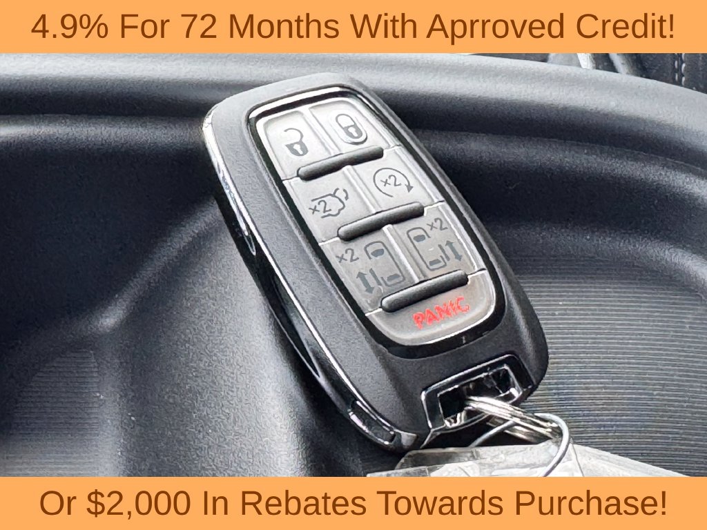 New 2027 Chrysler Pacifica Select FWD image 28