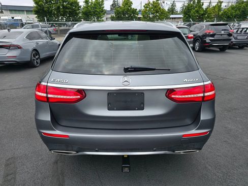 Used 2019 Mercedes-Benz E 450 4MATIC Wagon image 4