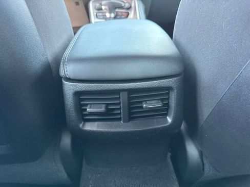 Used 2022 Dodge Challenger R/T Scat Pack RWD image 19