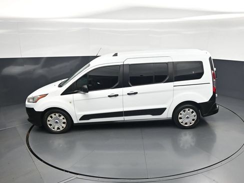 Used 2019 Ford Transit Connect XL FWD image 40