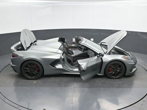 Used 2023 Chevrolet Corvette Stingray Premium Conv w/ Z51 Performance Package image 55