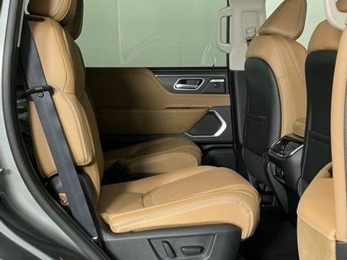 New 2026 INFINITI QX80 Luxe RWD image 26