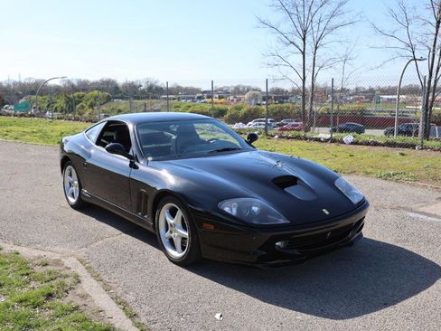 Used 1998 Ferrari 550 Maranello Coupe RWD image 1