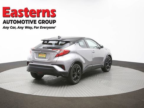 Used 2019 Toyota C-HR Limited FWD image 40