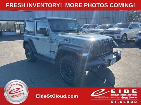 Used 2023 Jeep Wrangler Willys image 1
