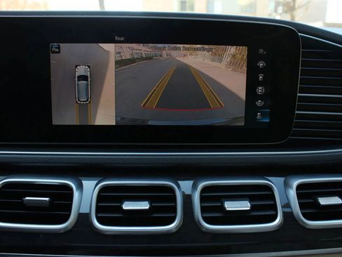 Used 2020 Mercedes-Benz GLE 350 4MATIC image 39