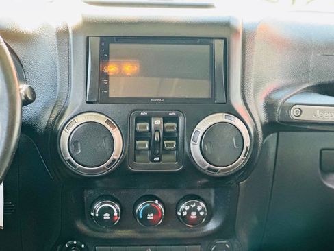 Used 2015 Jeep Wrangler Unlimited Sport w/ Quick Order Package 24S image 11