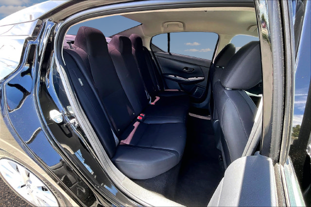 Certified 2025 Nissan Sentra S FWD image 23