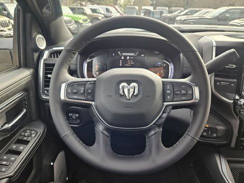 New 2026 RAM 2500 Laramie AWD/4WD image 20