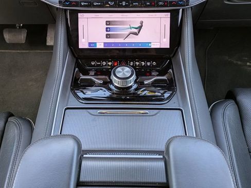 Used 2024 Jeep Grand Wagoneer Series II w/ Quick Order Packagew 28T image 22