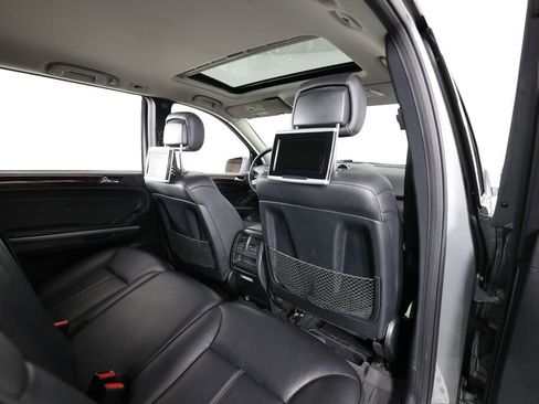 Used 2011 Mercedes-Benz GL 450 4MATIC image 20