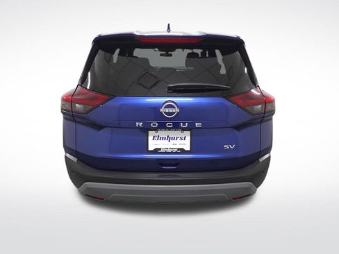 Used 2023 Nissan Rogue SV image 4