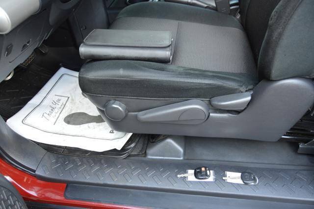 Used 2008 Toyota FJ Cruiser 4WD w/ Convenience Pkg image 32